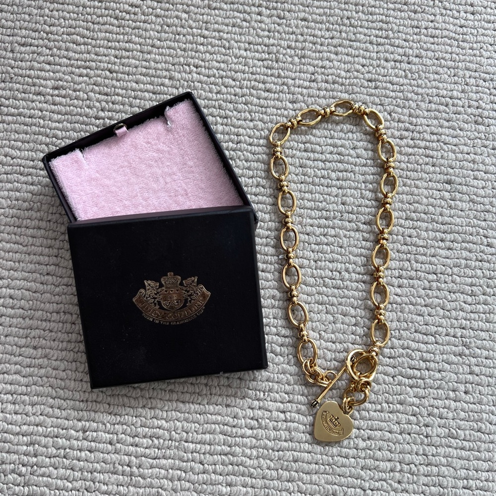 Juicy Couture necklace